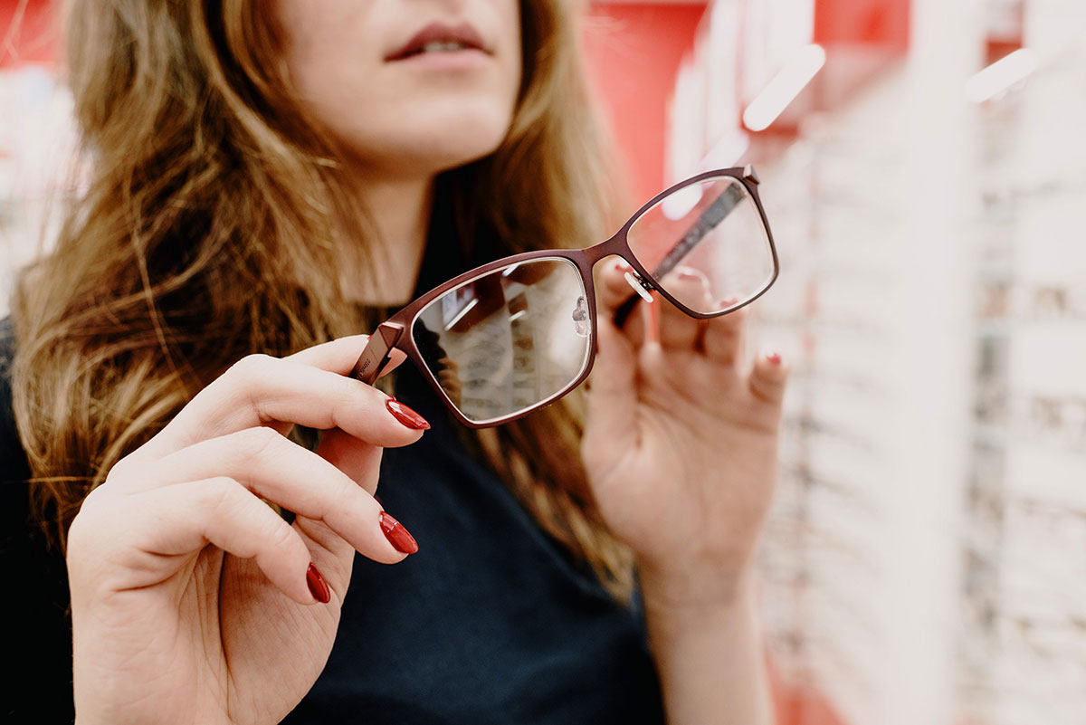 Glasses, Sunwear, & Contact Lenses